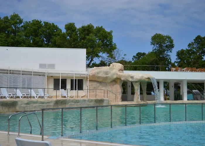 Villas Ropotamo Tatil parkı 3*