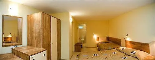 Villas Ropotamo Tatil parkı 3*